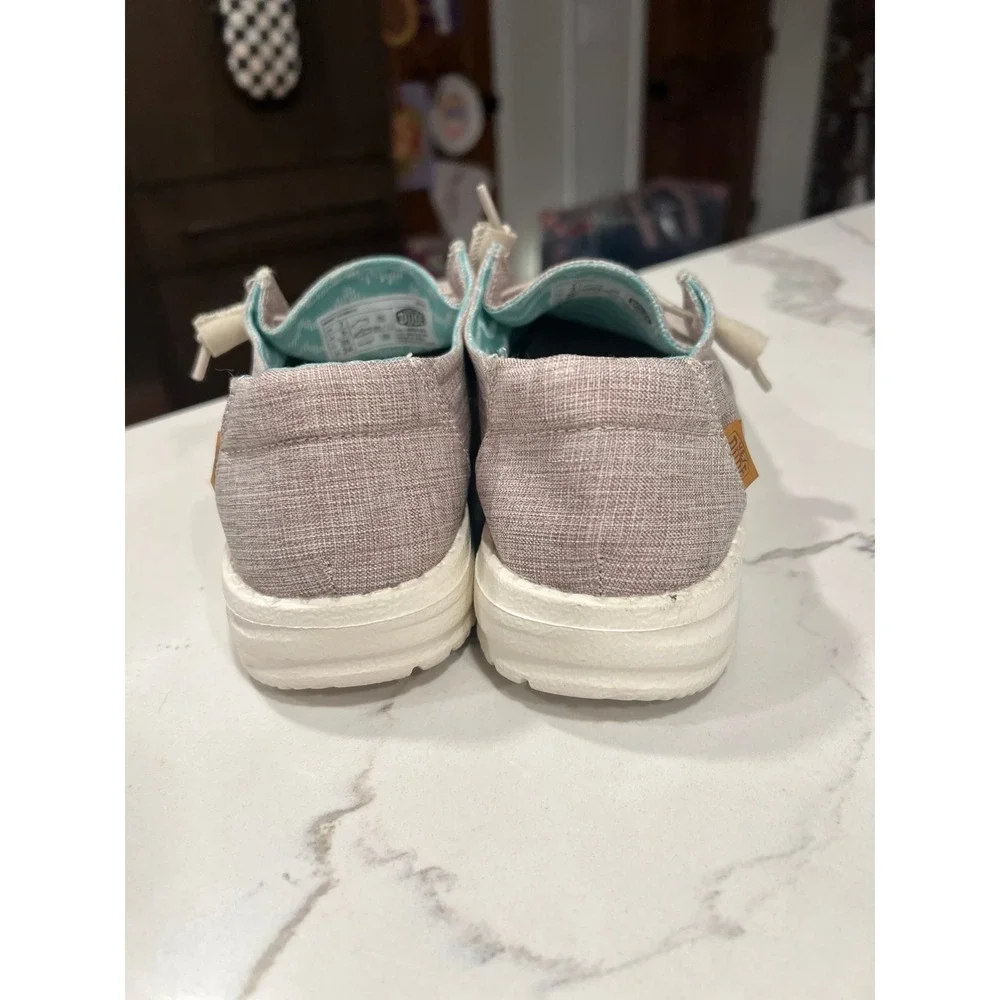 Hey dude‎ khaki/linen Wendy womens size 7